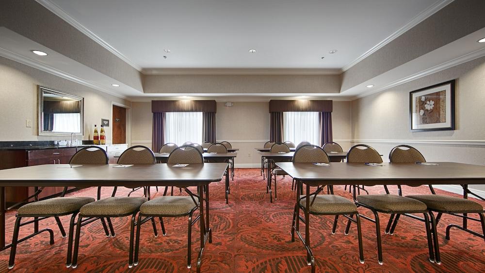 Hotel Western 3*